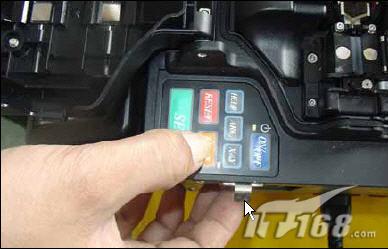 �ֳ�������һ���������۽ӹ��ˣ�ͼ�ţ�