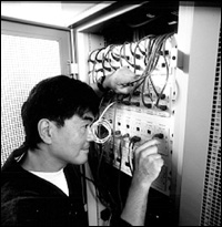 ����ͭ����̫���Ĳ��߼������ܣ�ͼ����