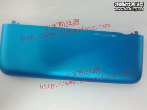 小米2代真机曝光:配4.6寸HD屏?